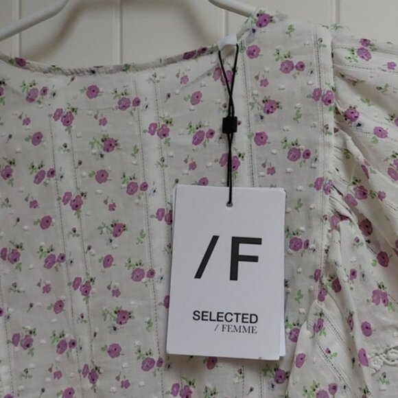 ANTHROPOLOGIE Selected Femme White ruffled peasant short sleeves top flower - Picture 11 of 15